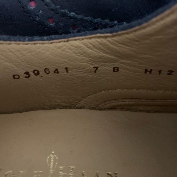 SALE!!Cole Haan Women’s Navy w/Pink Wingtips—NWOT! - Picture 3 of 8